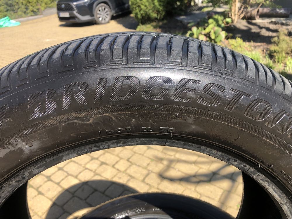 Opony letnie Bridgestone 235/55 R 18 100 H