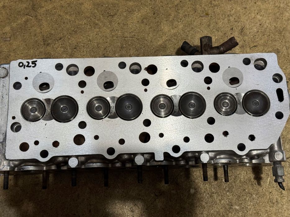 głowica hyundai galloper pajero mitsubishi l200 2.5 td d4bf po obróbce 4d56