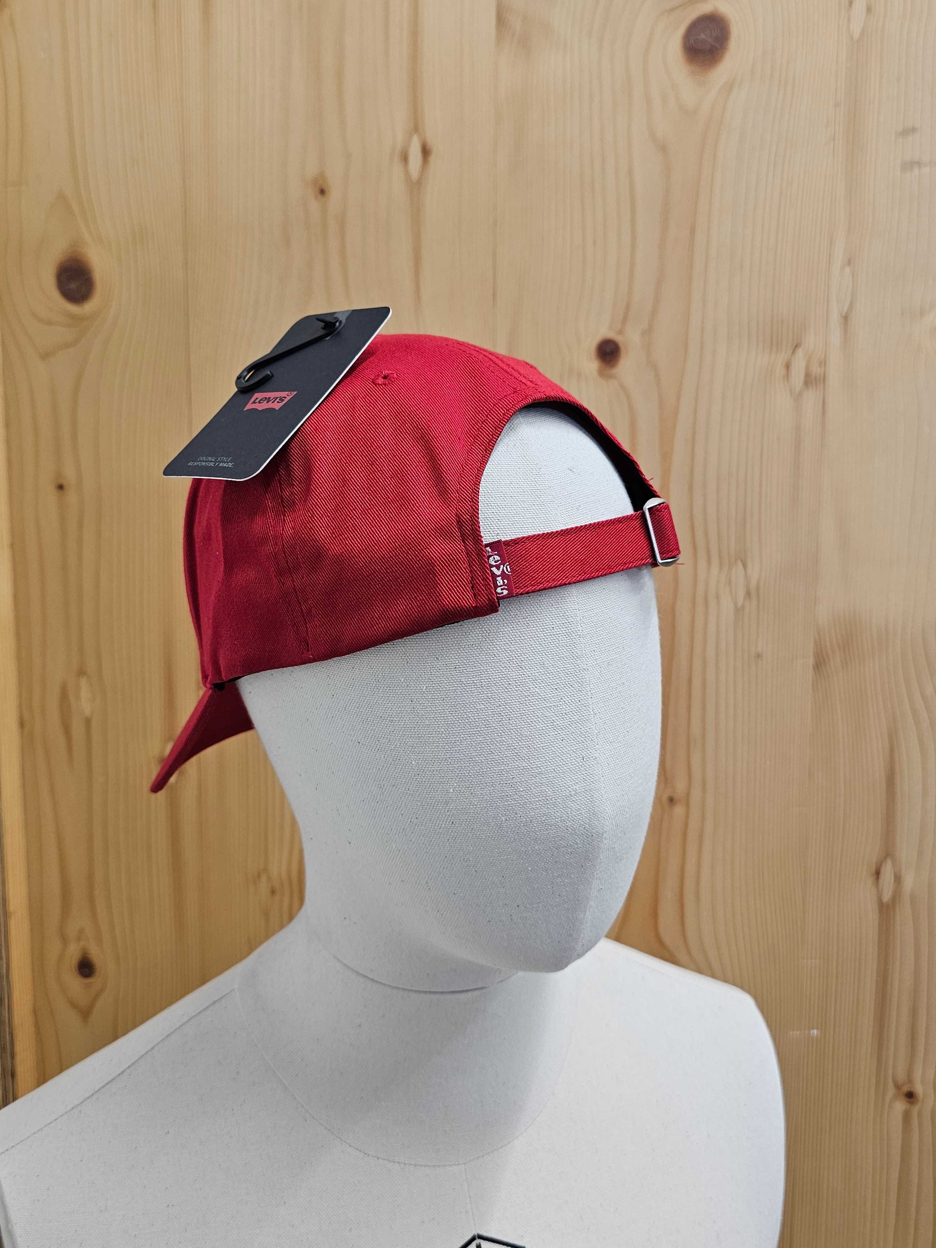 Czapka z daszkiem Levi's z haftowanym logo kolor czerwony baseball