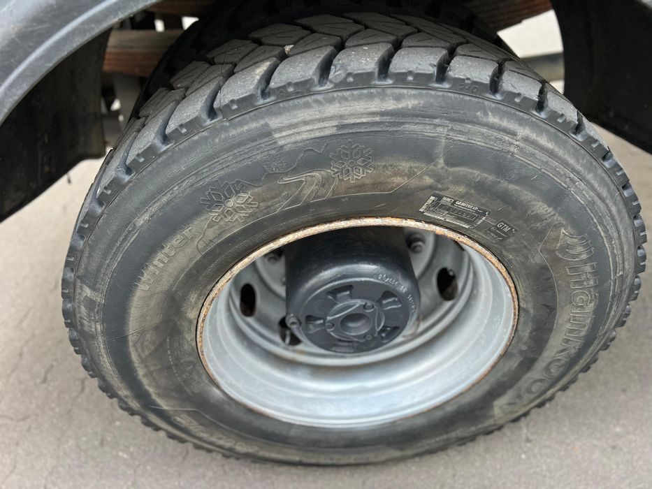 Scania P340 4x4 gancho , so 300.000 km