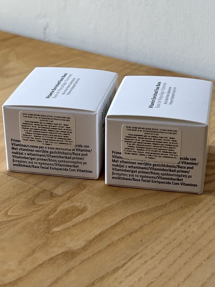 База під макіяж Bobbi Brown Vitamin Encriched Face Base 15 ml та 50 ml