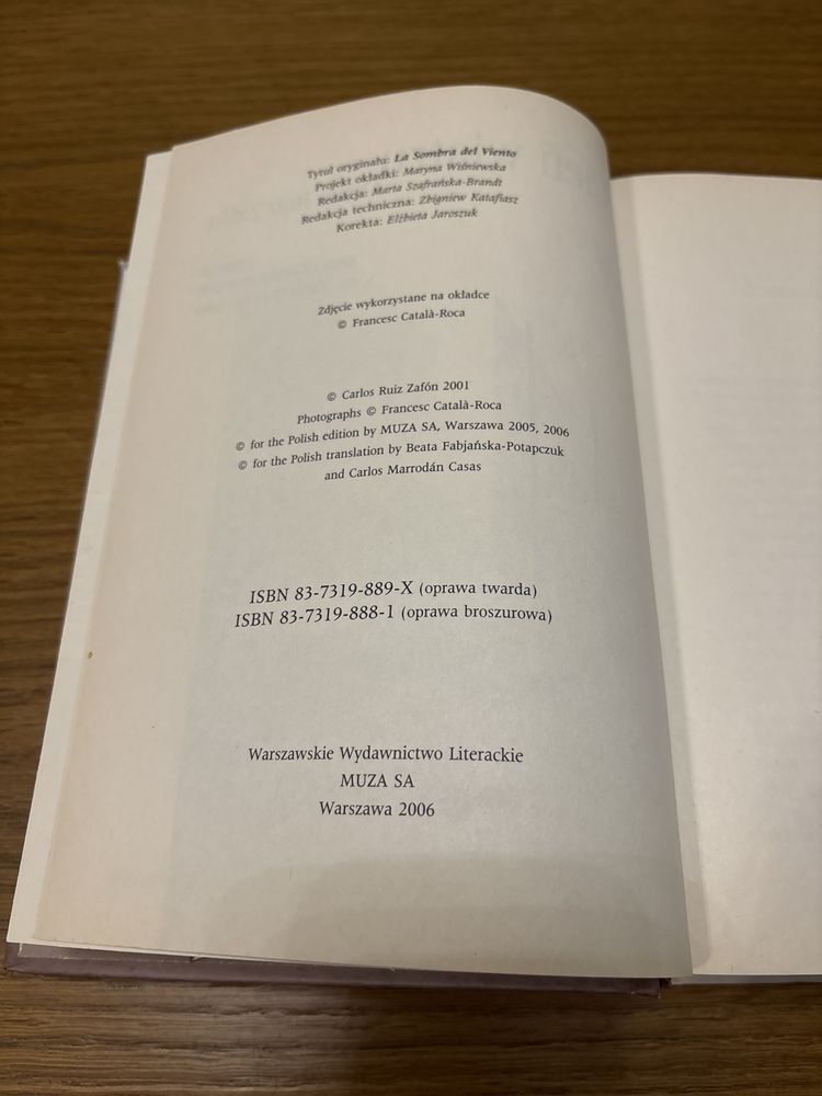Cień wiatru Carlos Ruiz Zafon