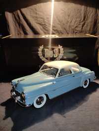 BoS models Dodge Coronet Club Coupe 1952 1:18