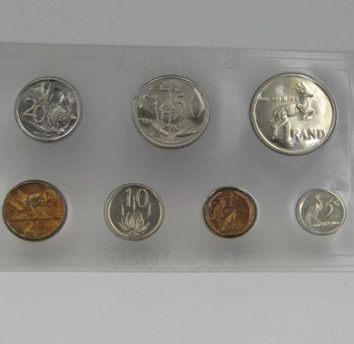Pacotes de moedas sul-africanas de 1980 a 1985 e de 1987 a 1988