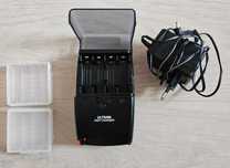 Ładowarka TECHWORLD BC-104-V do akumulatorków AA/AAA