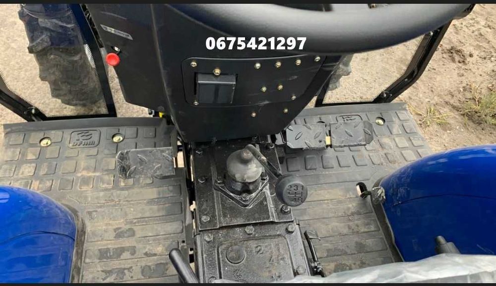 Трактор Донфенг Dongfeng DF-404 DHL Ведучий передній міст Широка гума