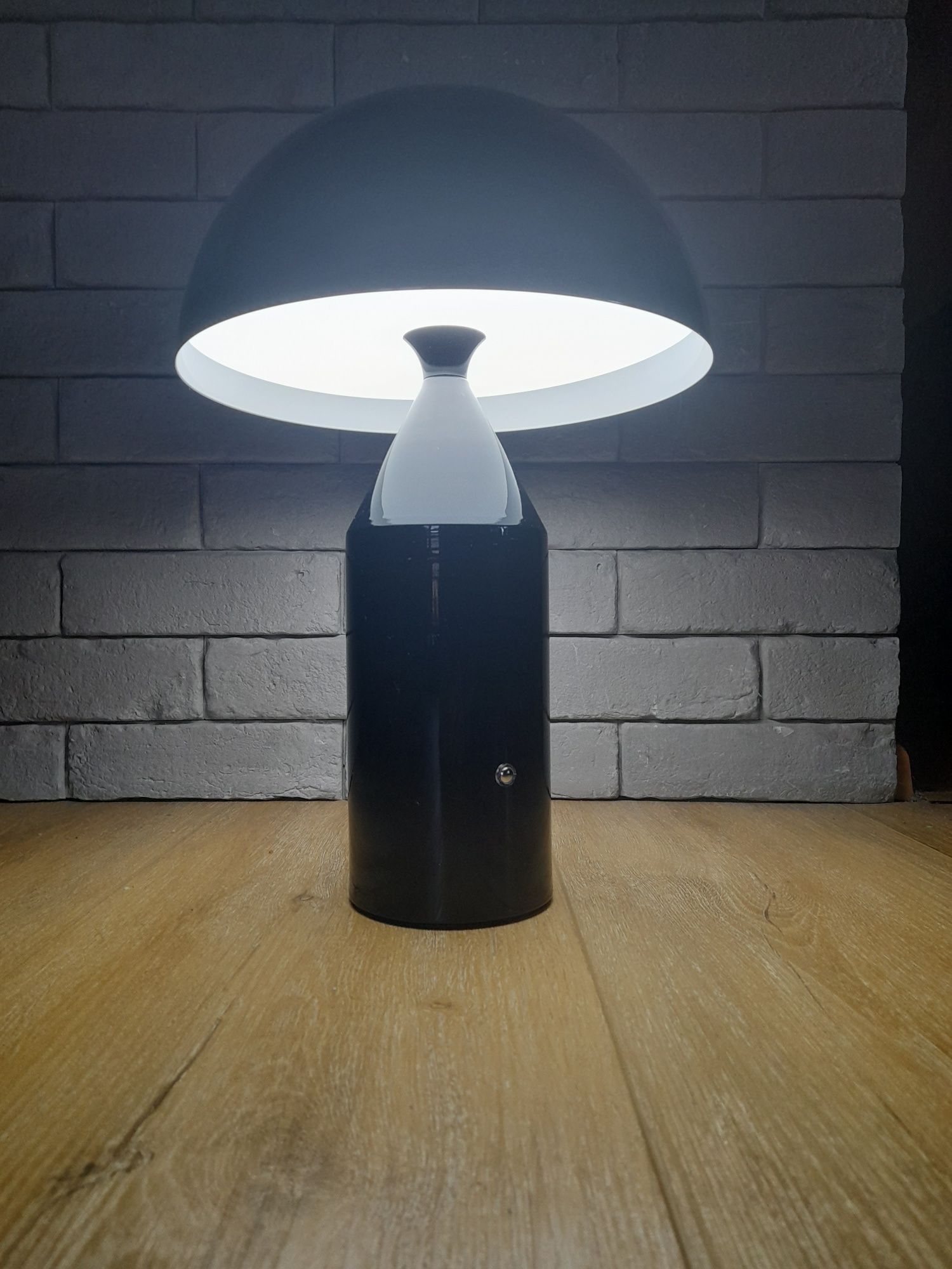 Lampa Oluce atollo