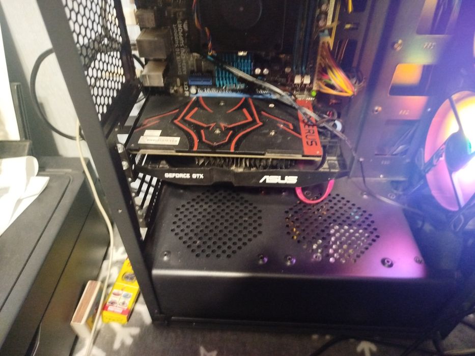 Gtx1050Ti Asus 4Gb Gddr5 Видео карта Можливий торг!!!