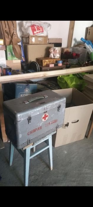 Ящик швидкої допомоги часів ссср