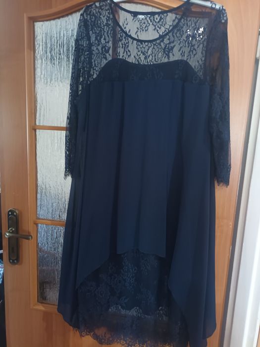 Sukienka koronkowa r.XL stan idealny