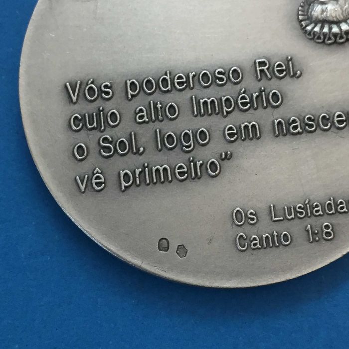 medalha Luís de Camões 40mm 26g - prata - com estojo