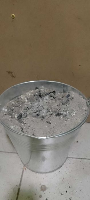 Тирса в мішках різной фракції .Кора  Попіл