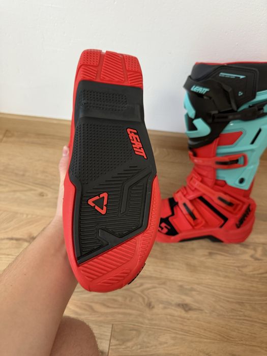Шарнірні ендуро мотоботи Leatt 4.5 44