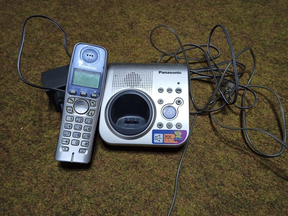 Продам 2 радиотелефона