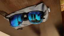 Óculos de sol Hawkers - Modelo Fusion Clear Blue One
