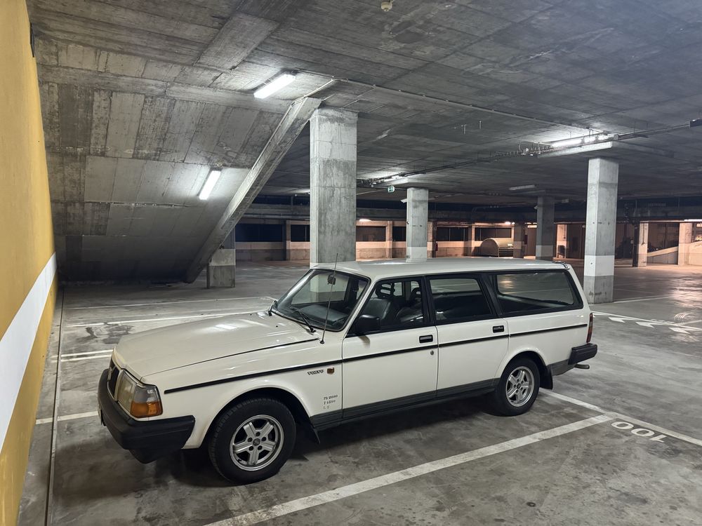 Volvo 245 Gl  Carrinha 2 registos certificada, nacional, 1988