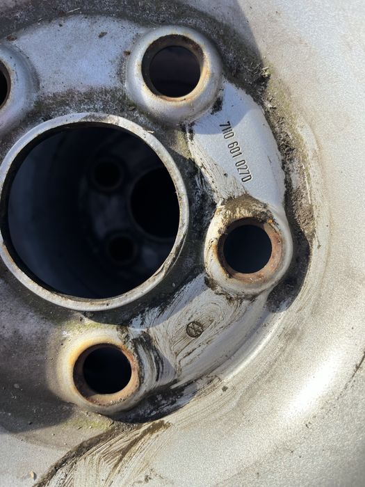 Kola zapas  5 x 120 Bus 215/65R16 C Continental