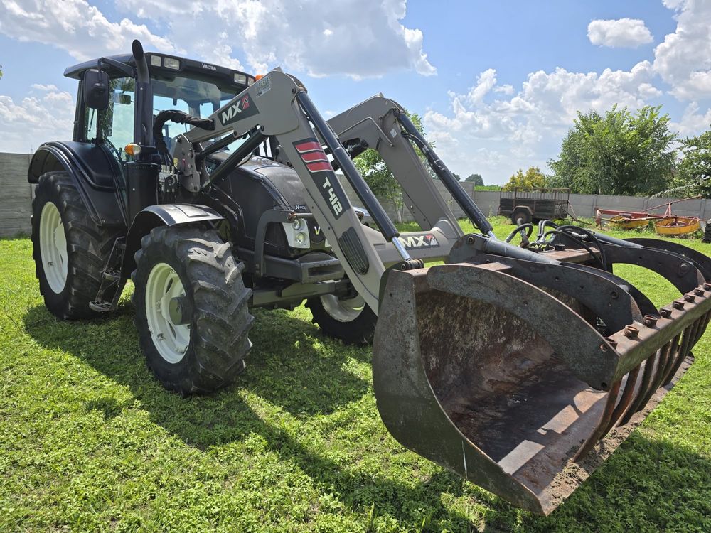 Valtra N113 Tur łyżko krokodyl