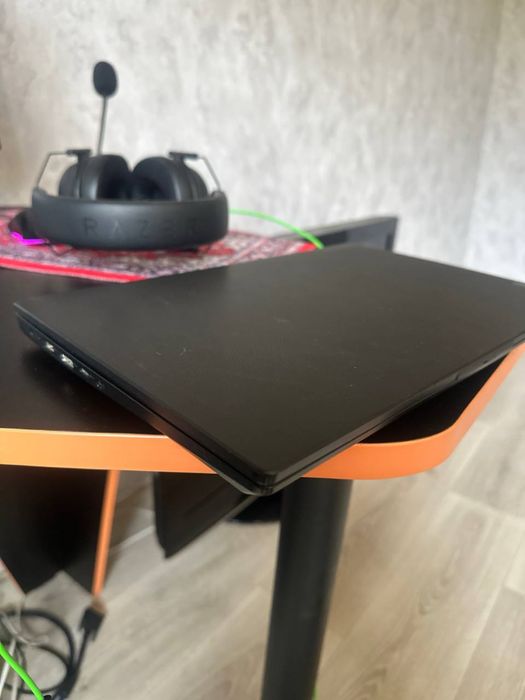 Ноутбук Lenovo IdeaPad с коробкой