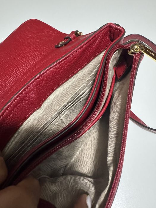 Mala Michael kors bordeaux.