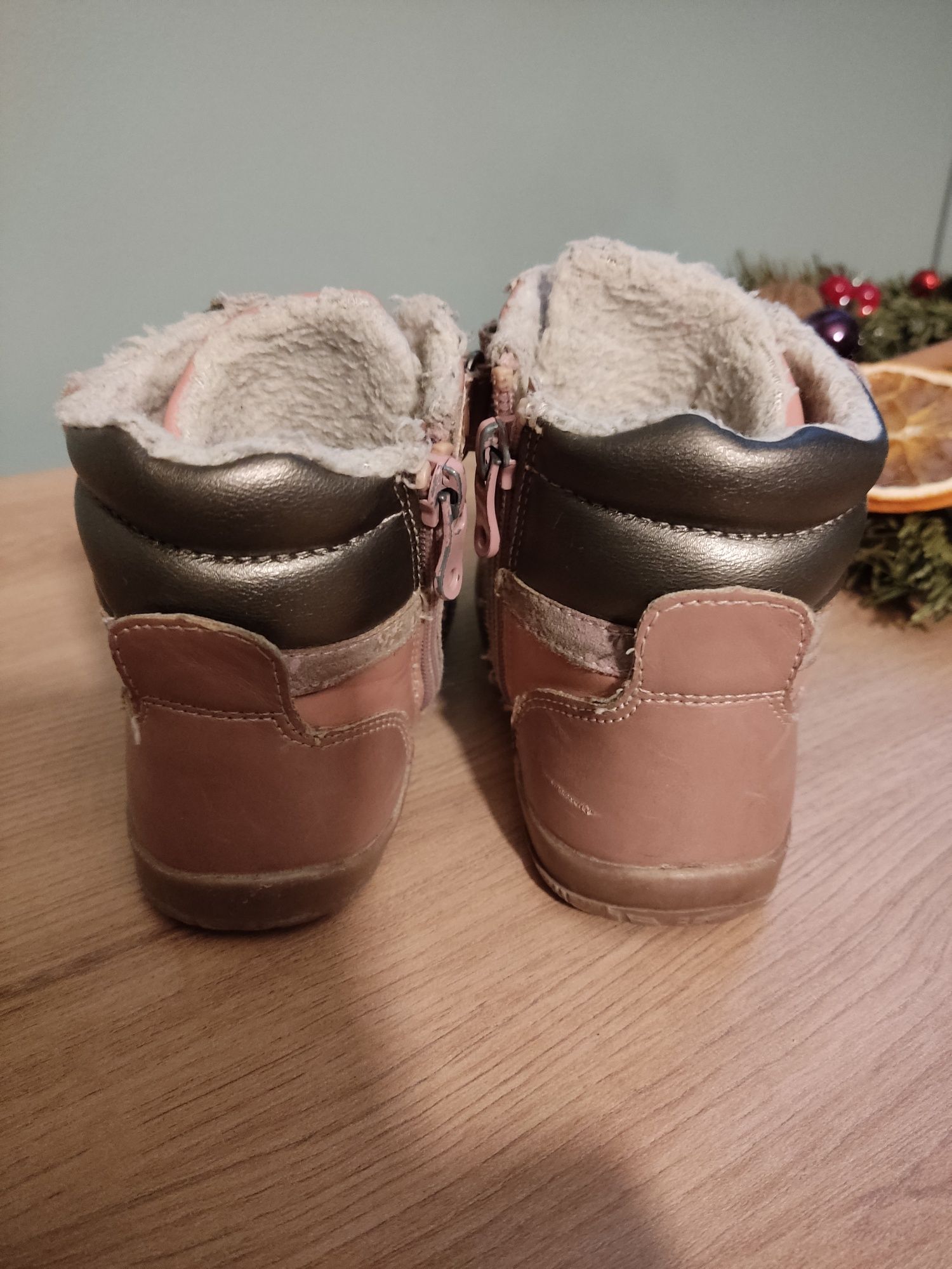 Buty zimowe dziewczęce dziewczynka ocieplane na rzepy śniegowce 24