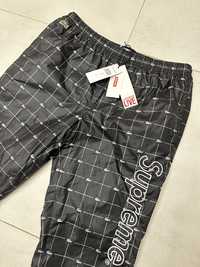 Оригінальні штани Supreme x Lacoste розмір М