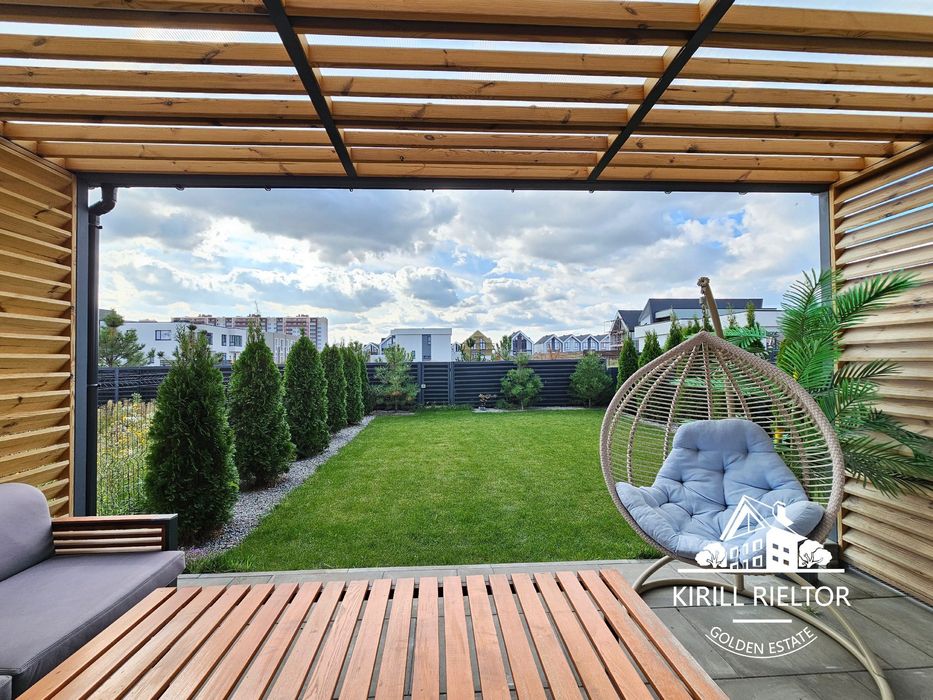 В  городке "Золотые Ключи"  продается новый таунхаус с ремонтом