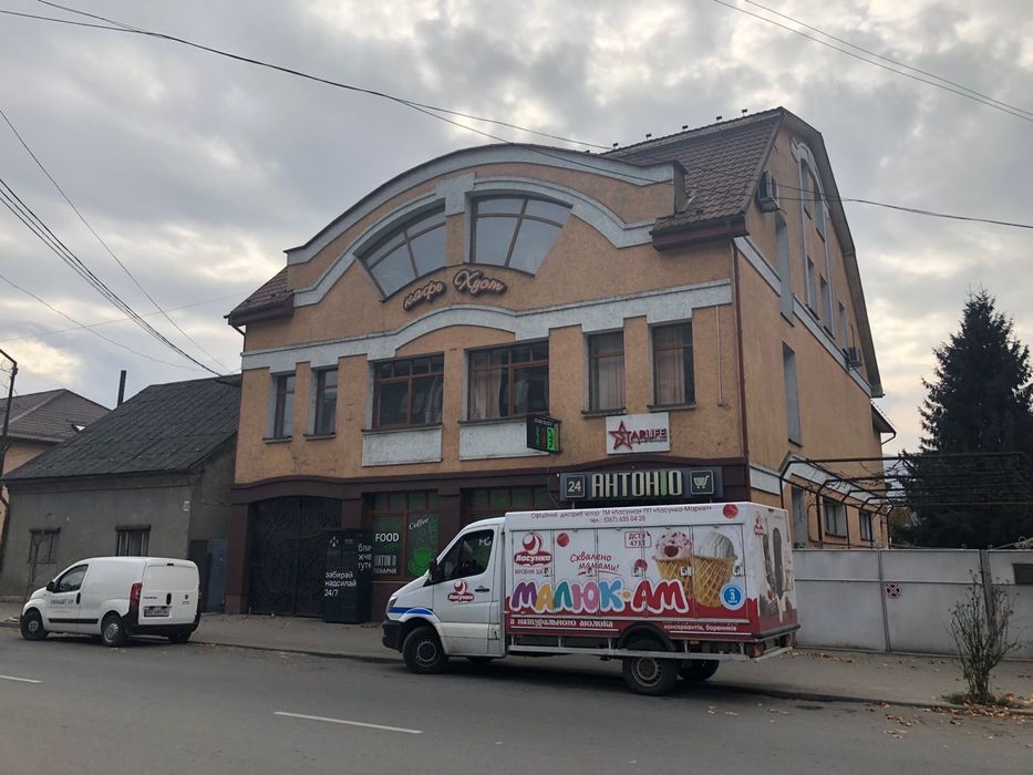 Здається приміщення на 2 поверсі