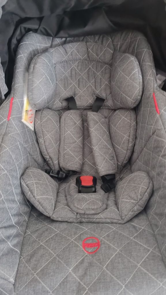 Carrinho de Bebê com Bebé Confort Magic ZC