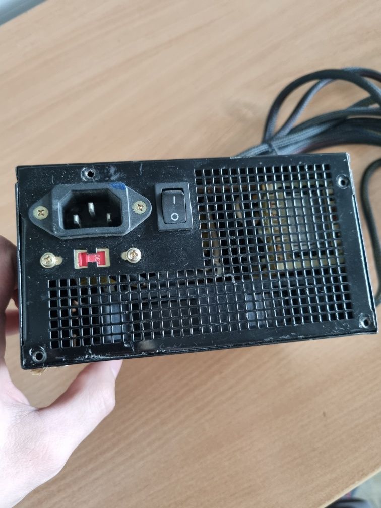 Блок живлення Thermaltake TR2-420w под ремонт