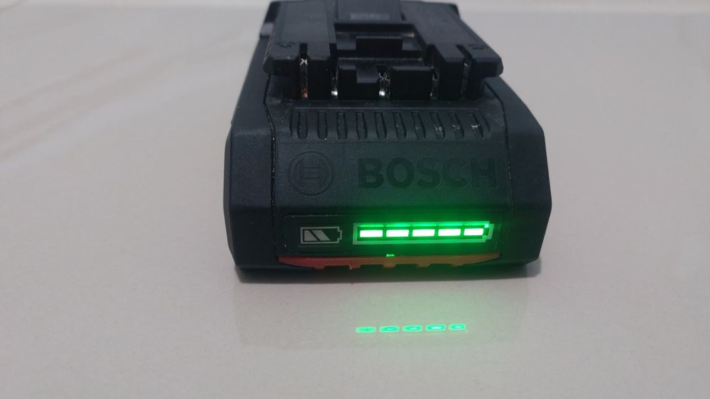 Акумулятор Bosch ProCore 18V 4 Ah