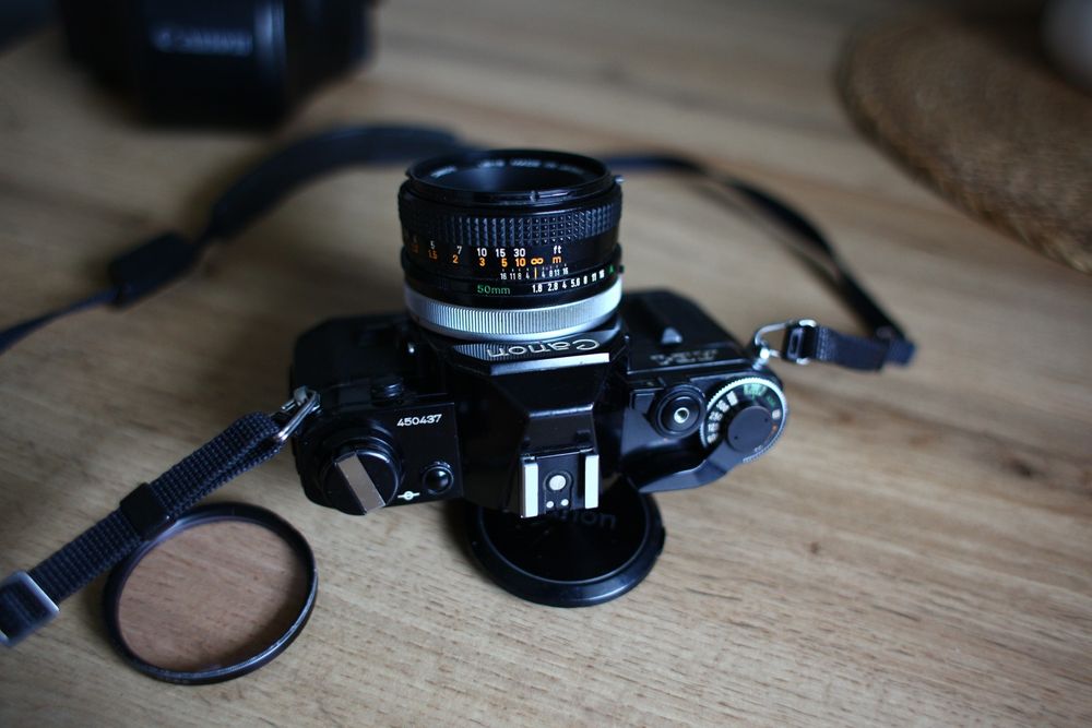 Canon ae1 z Canon fd 50mm F1.8