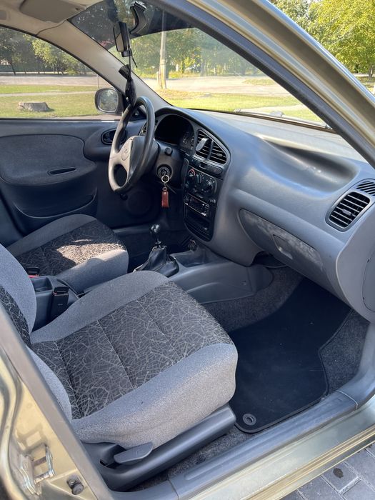 Део сенс 1.3 2006 рік