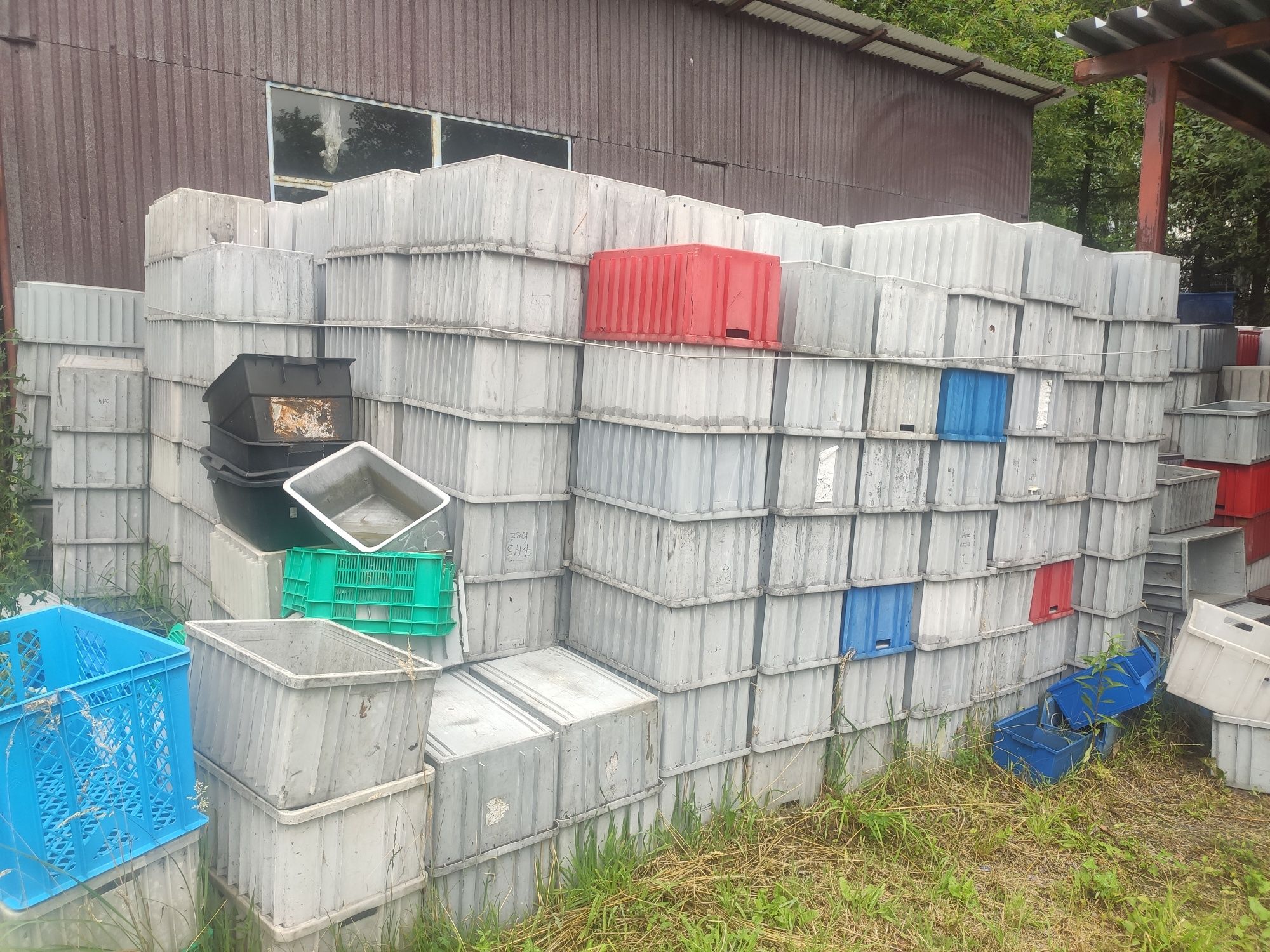 Pojemnik / skrzynia magazynowa 60 x 40 x 30 z uchwytem duża ilość