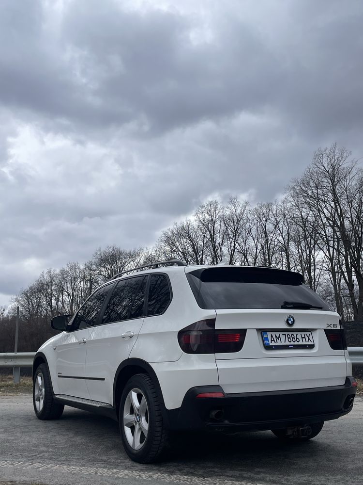 Продам BMW X5 3.0 газ/бензин