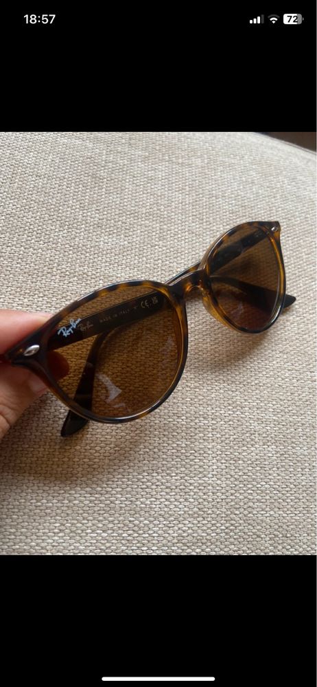 Ray-Ban RB4305 semi-novos