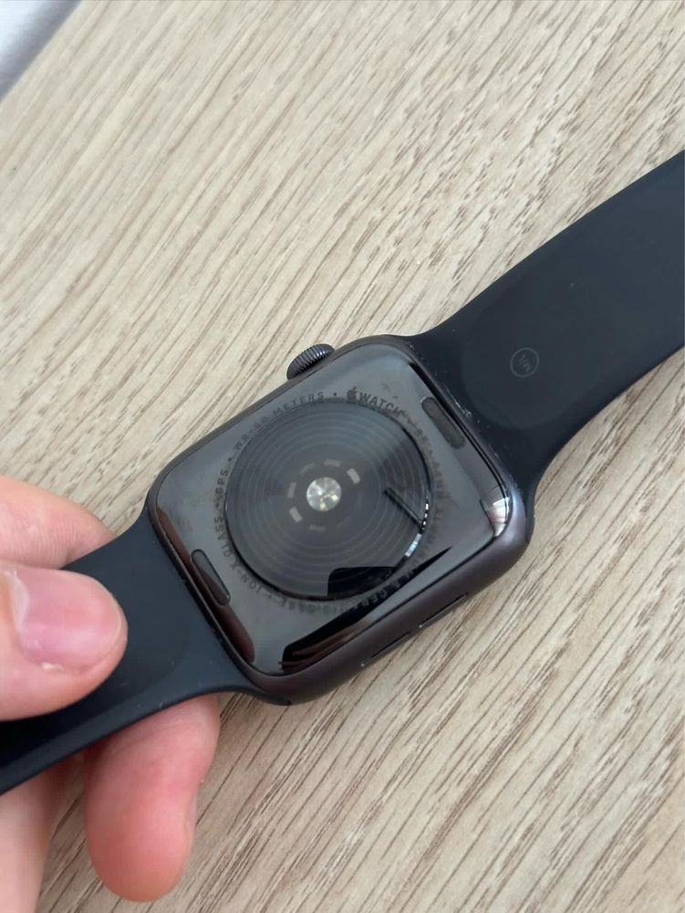 Apple Watch SE ідеальний стан