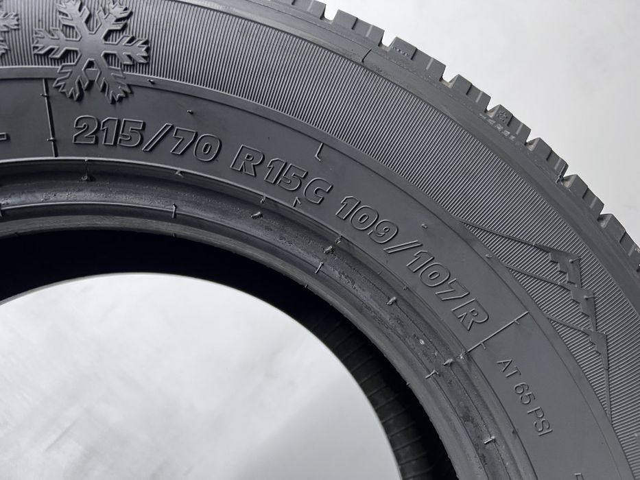 2шт зима 215/70/R15C 8,5мм 2023р Taurus Winter LT