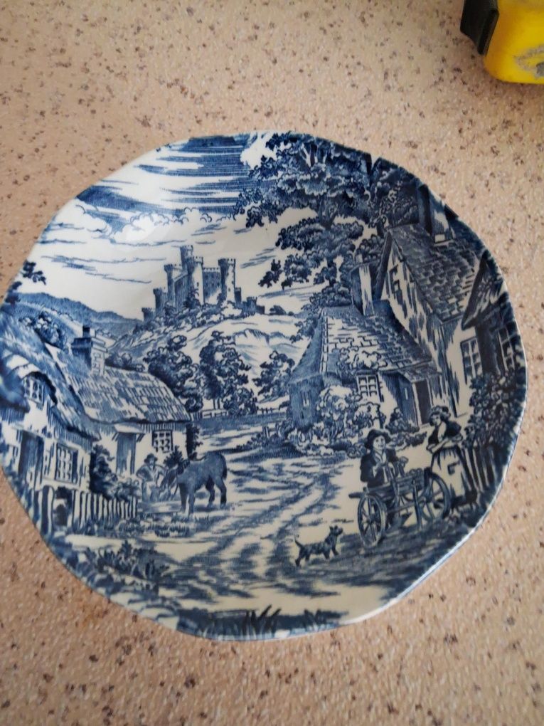 Taça wedgwood porcelana