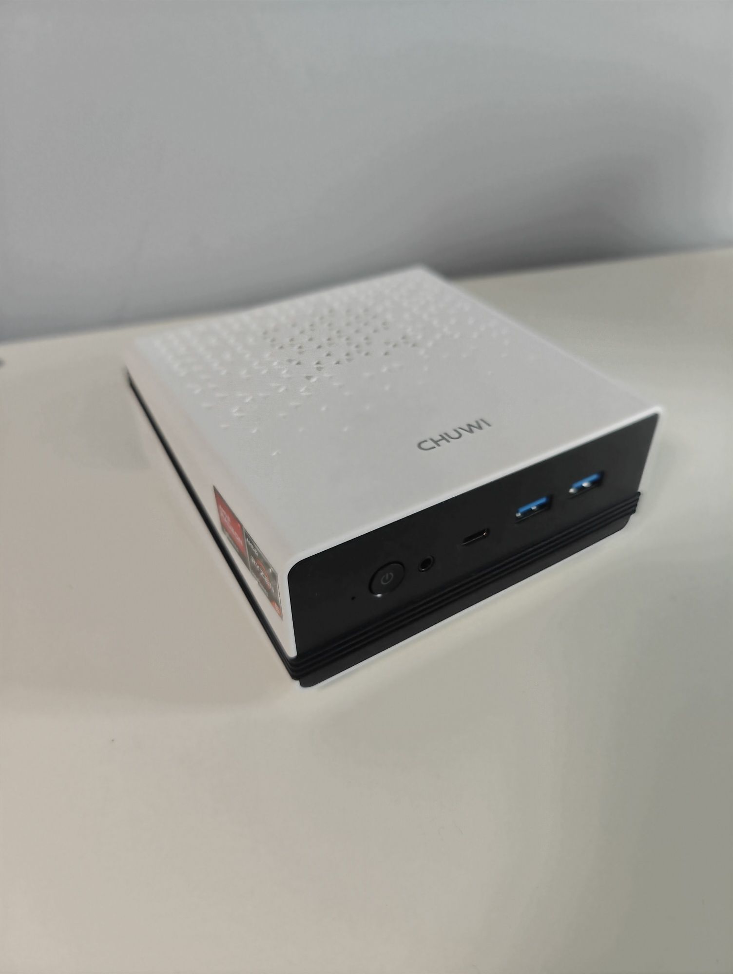 Minipc, nuk, CHUWI UBox Ryzen 5 6600H / 32GB DDR5 / 512GB SSD / Window
