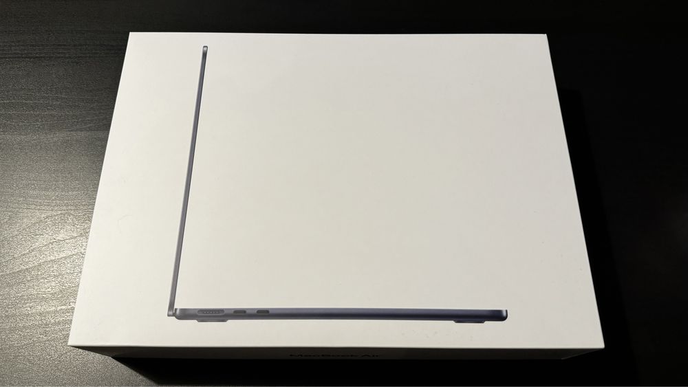 Macbook Air M2 | 13,6’ | 512Gb | 6 cykli | Na gwarancji