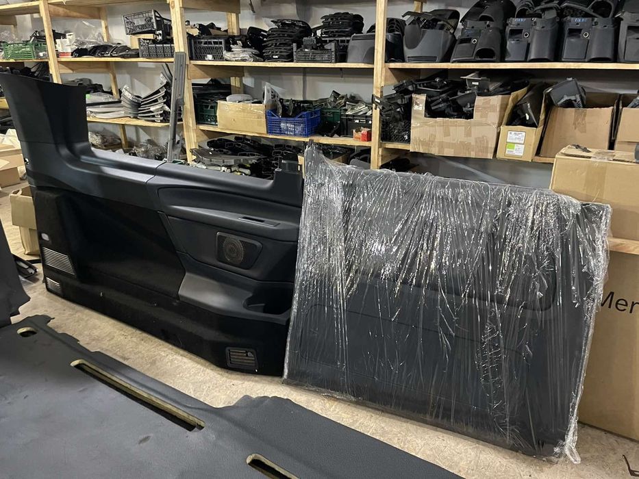 Салон сидіння потолок підлога віто вито Mercedes 639 w447 V-Class