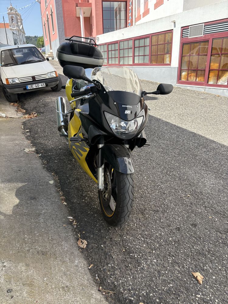 CBR600 F4 de 1999