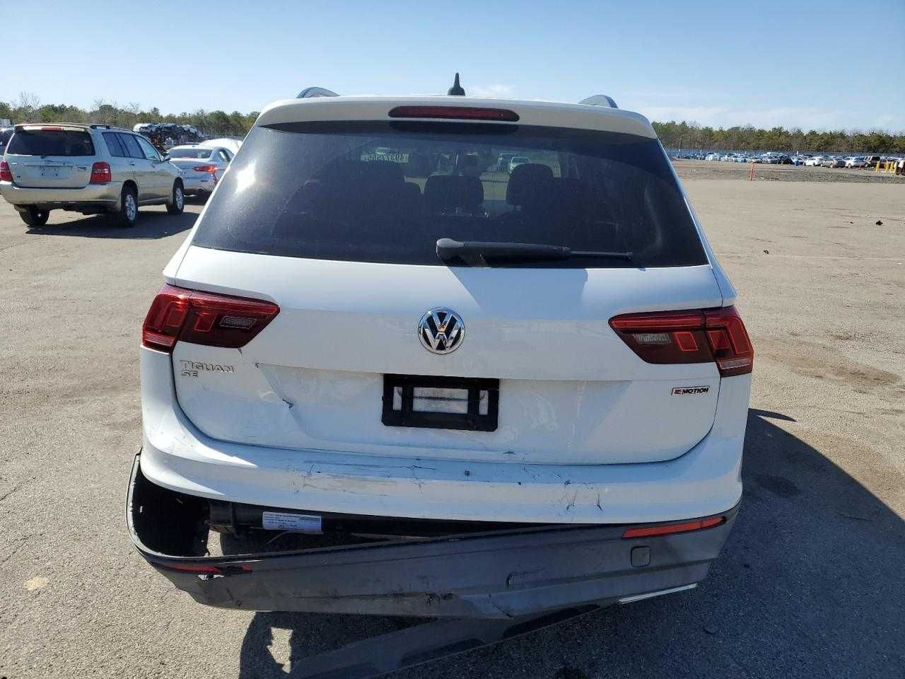 2019 Volkswagen TIGUAN SE