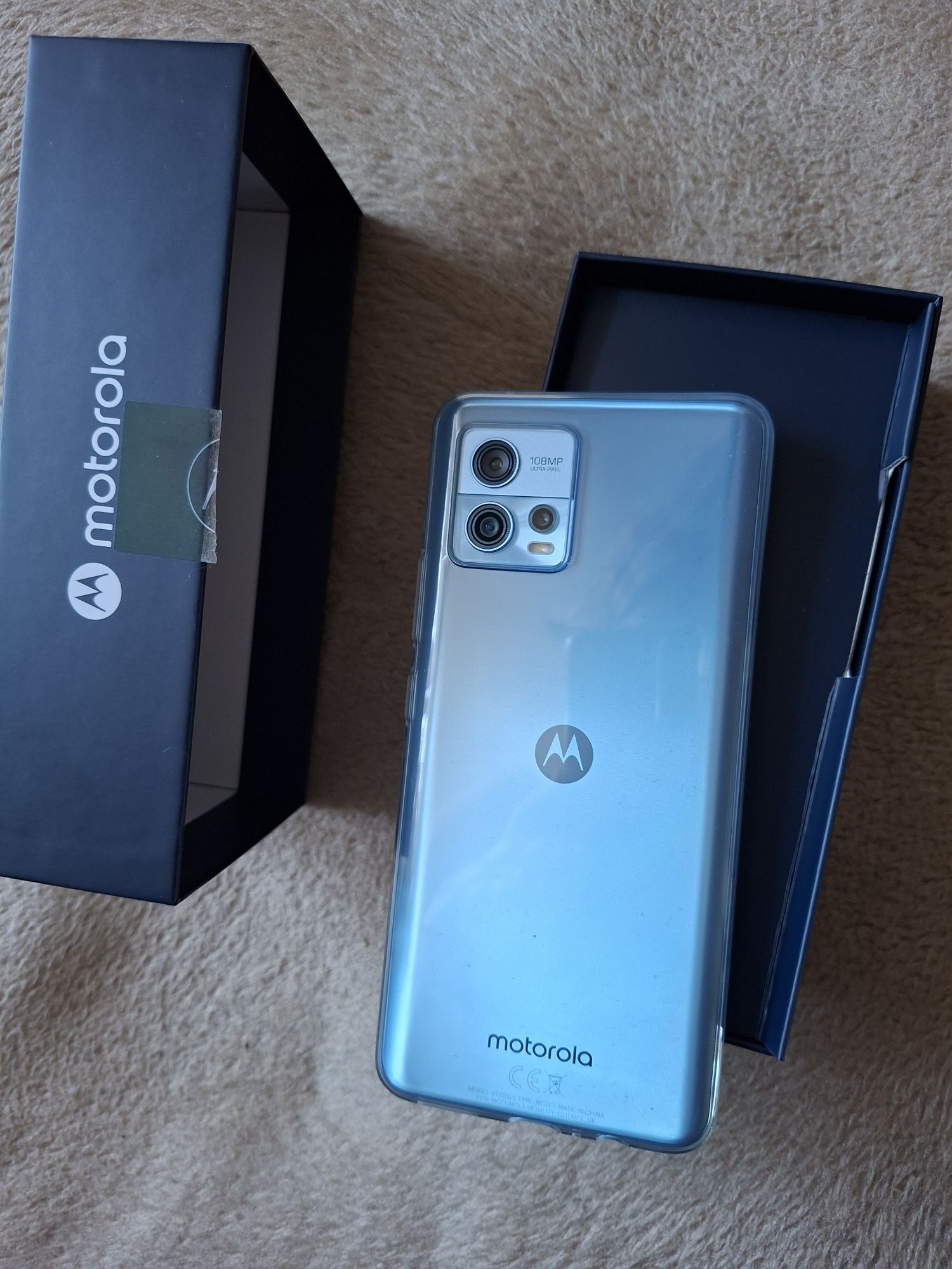 Nowy Oryginalny smartfon Motorola Moto G72 z polskim menu z Polski