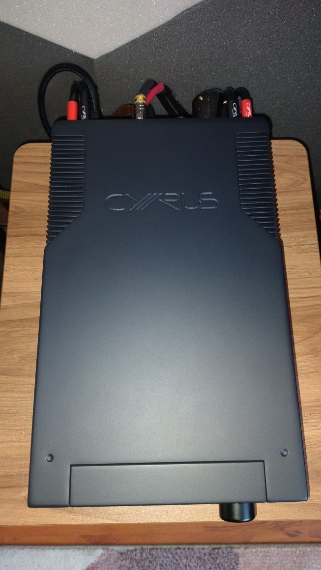 Cyrus i9xr wzmacniacz