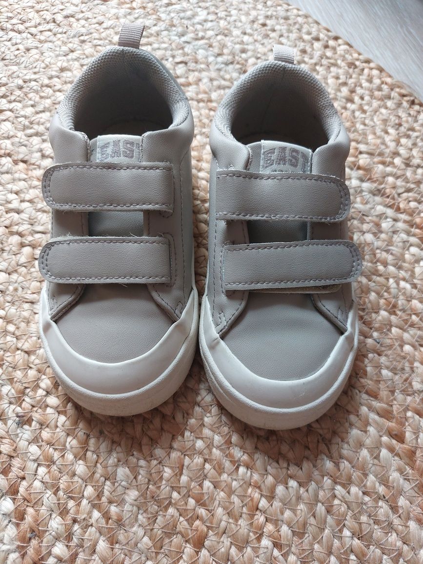 Buciki H&M r.25 rezerwacja