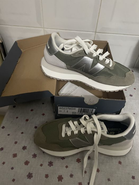 Sapatilhas novas NB 37.5