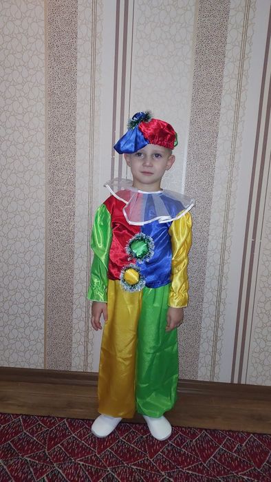 Новогодний костюм клоуна