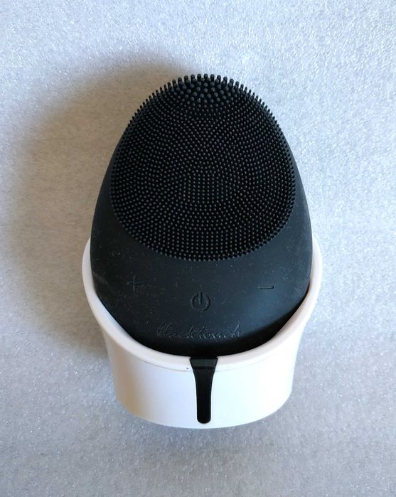 Електрощётка для чистки и массажа лица BlackTouch